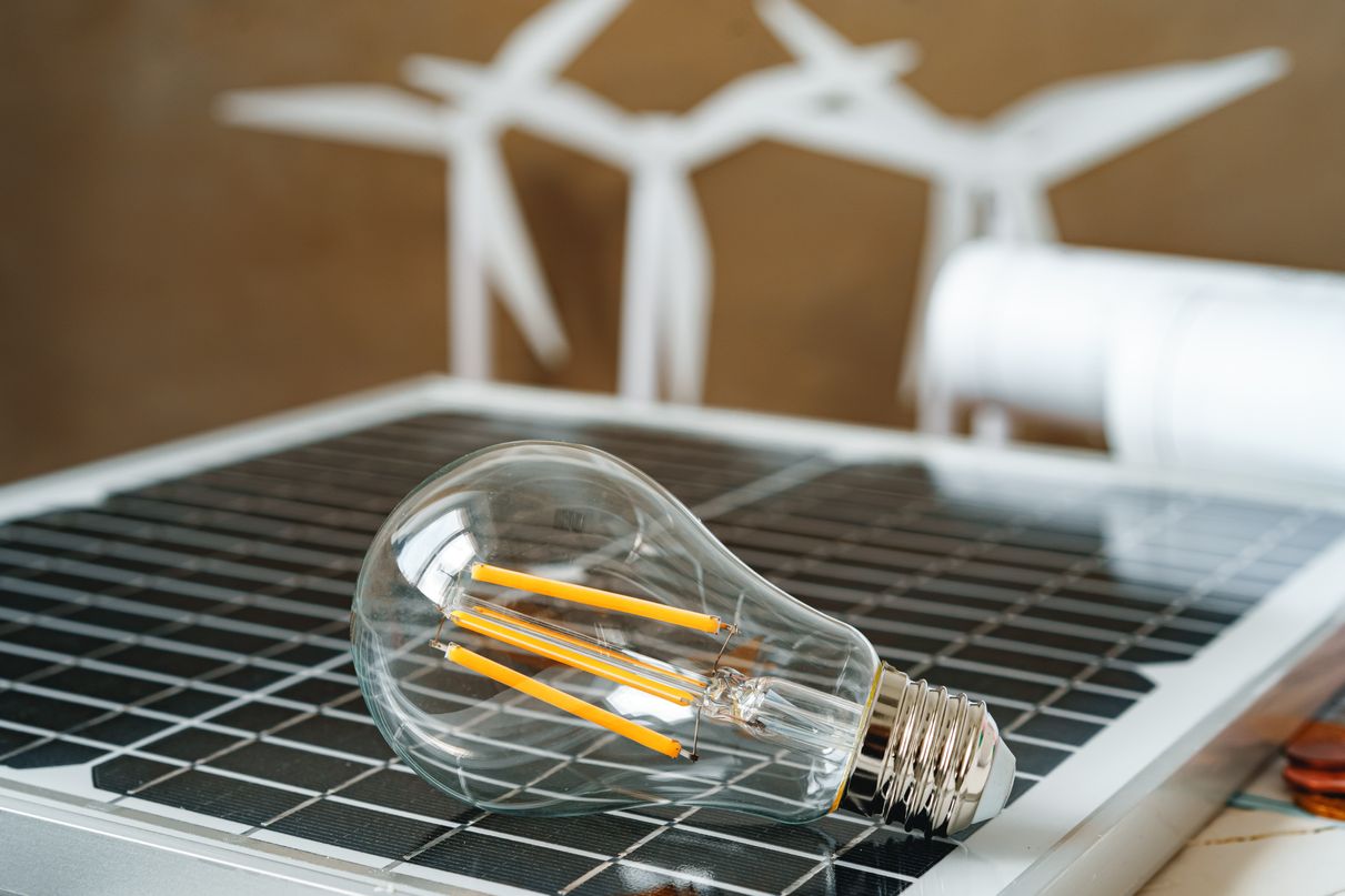 solar-energy-panel-and-light-bulb-green-energy-2021-09-03-00-41-15-utc (1)